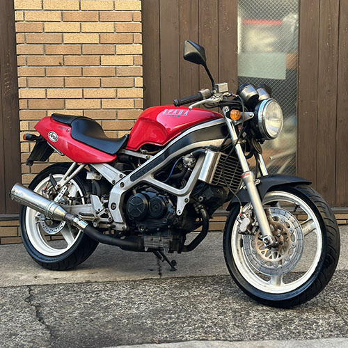 写真：ホンダVT250スパーダ