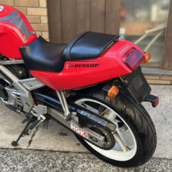 写真：ホンダVT250スパーダ