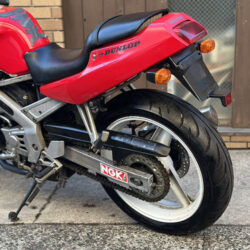 写真：ホンダVT250スパーダ