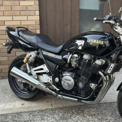 写真：ヤマハXJR1200