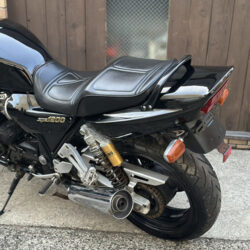 写真：ヤマハXJR1200