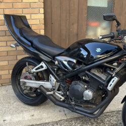 写真：スズキバンディット250