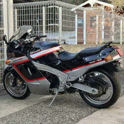 写真：カワサキZX-10