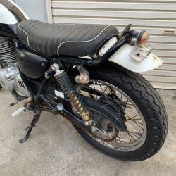 写真：スズキグラストラッカー